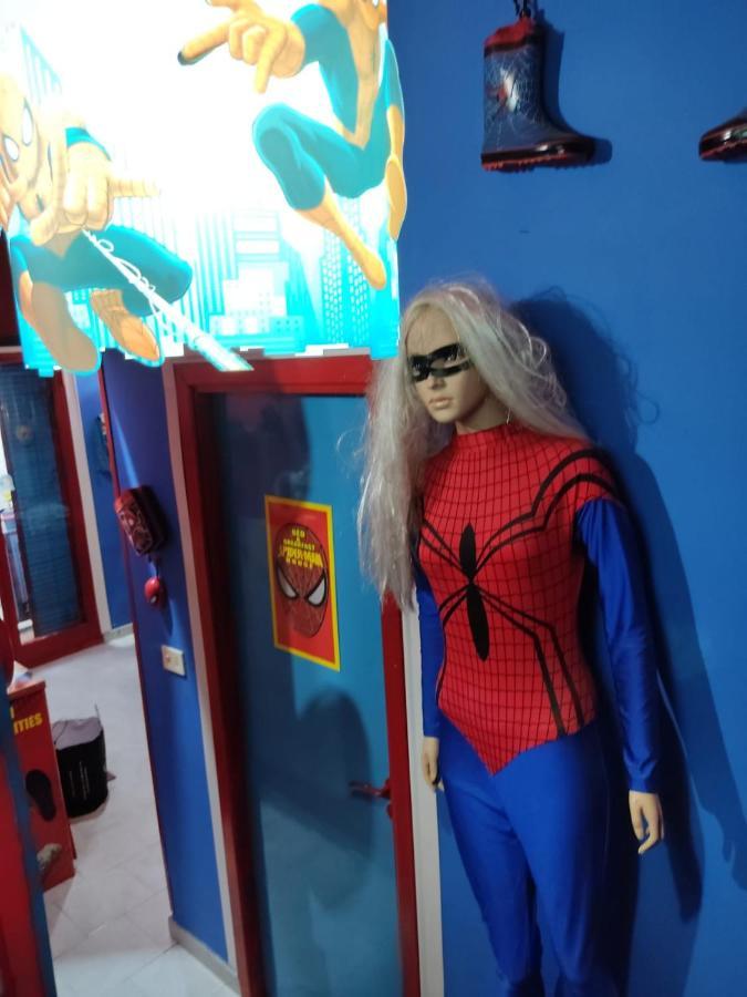 卡塔尼亚 Spiderman House酒店 外观 照片