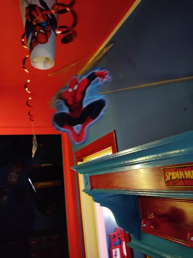 卡塔尼亚 Spiderman House酒店 外观 照片