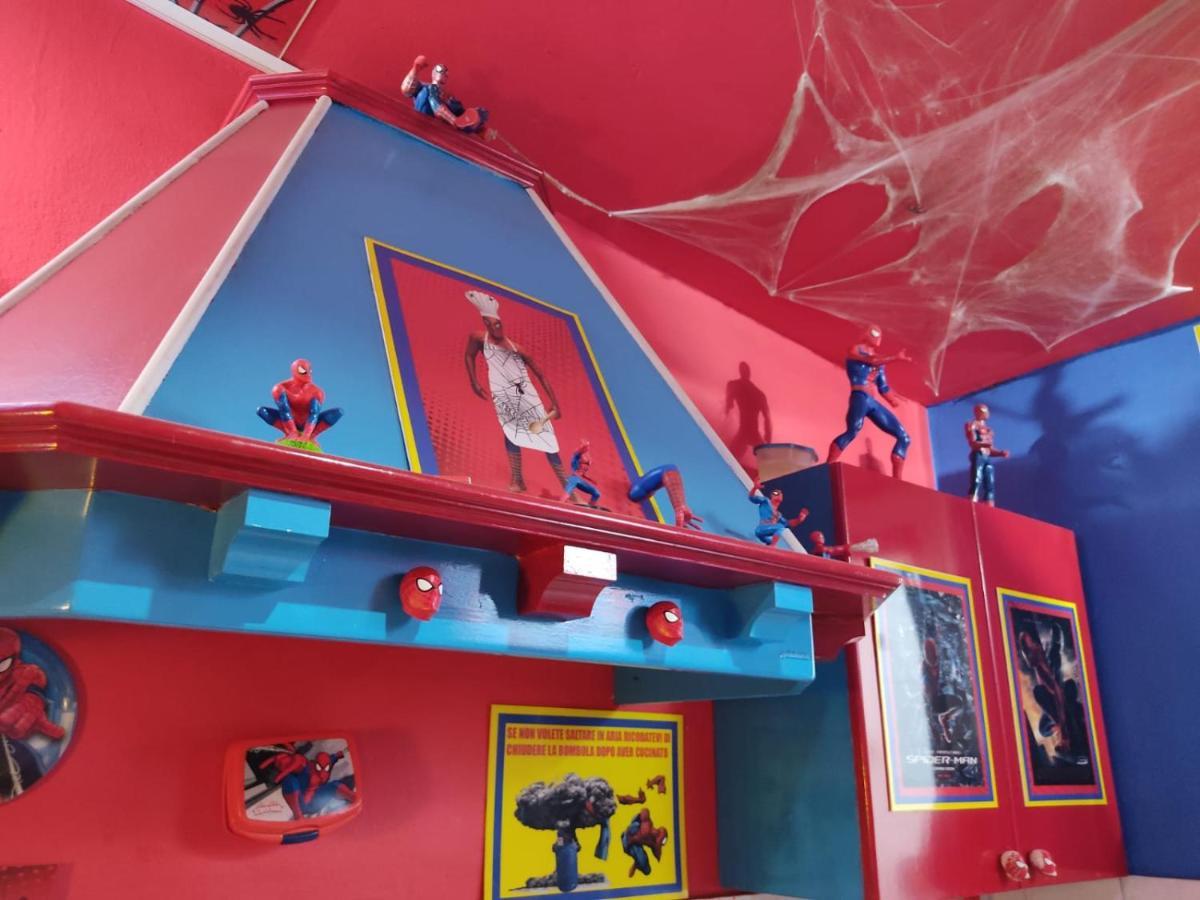 卡塔尼亚 Spiderman House酒店 外观 照片