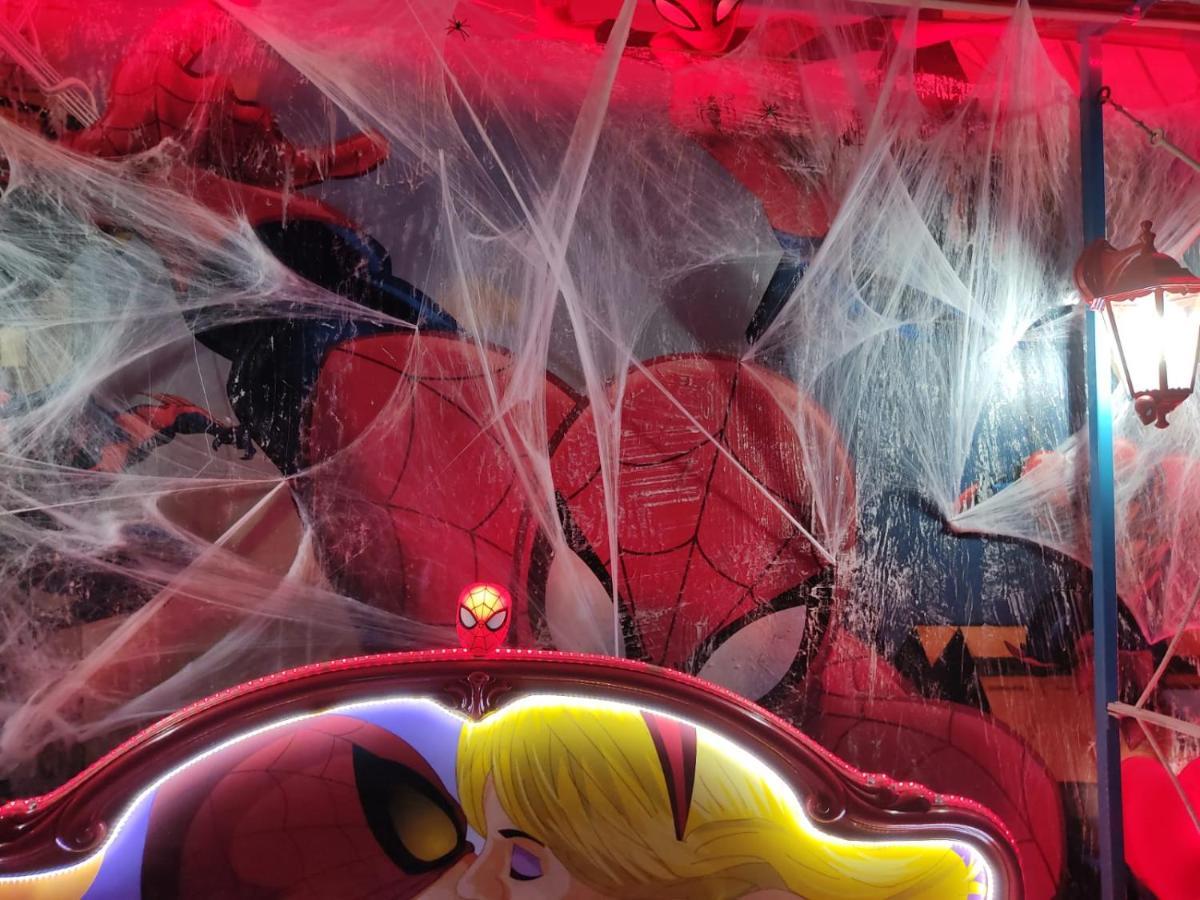 卡塔尼亚 Spiderman House酒店 外观 照片