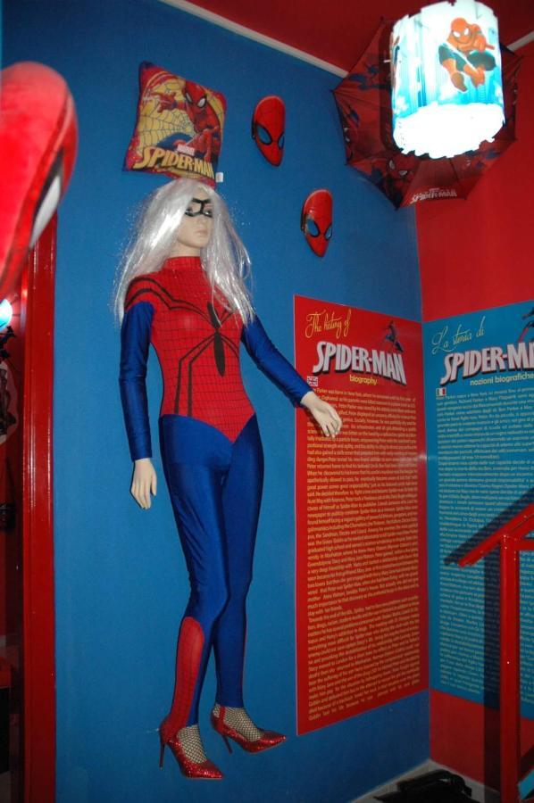卡塔尼亚 Spiderman House酒店 外观 照片